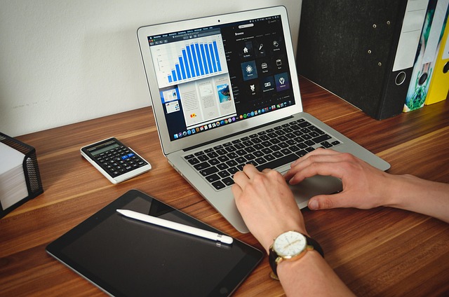 1751110938286671.jpg student-5224082_640.jpg